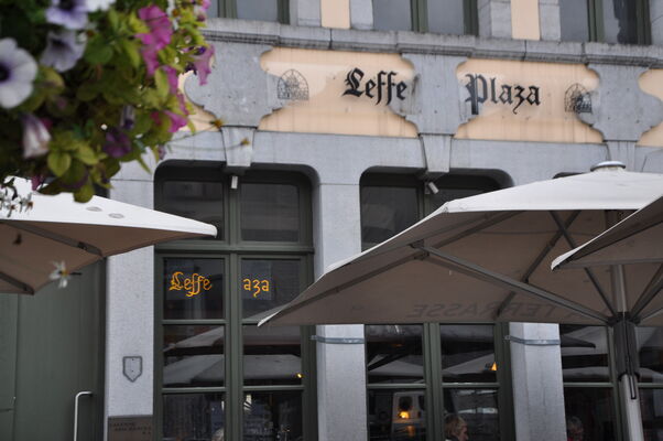 leleffeplaza-facade.JPG