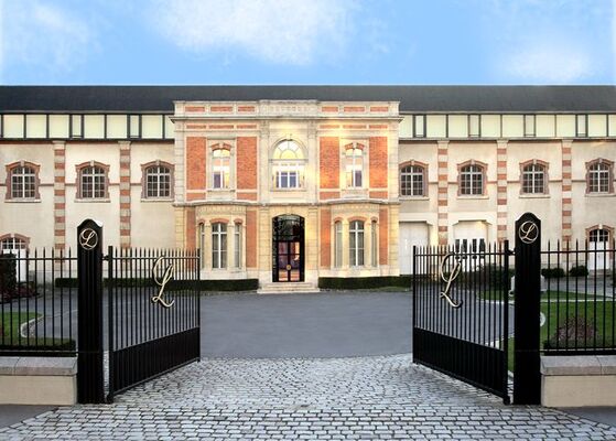 HD - Façade Lanson © Champagne Lanson.jpg