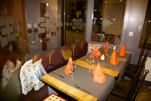 lapetitecouscoussière-table7-mons.jpg