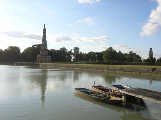Barque à la Pagode de Chanteloup à Amboise