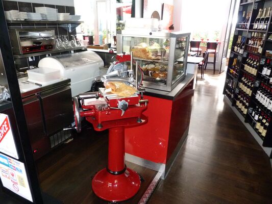 Rouge et Noir - Epicerie fine.JPG