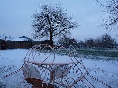 st aubin du plain-chez-grand-mere-neigel-sit.jpg
