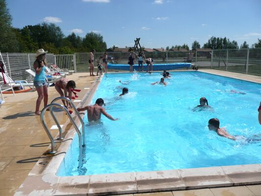 Camping-l'ile-cariot-chaillé-les-marais-1.JPG