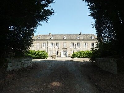logis de la girardière-façade.jpg