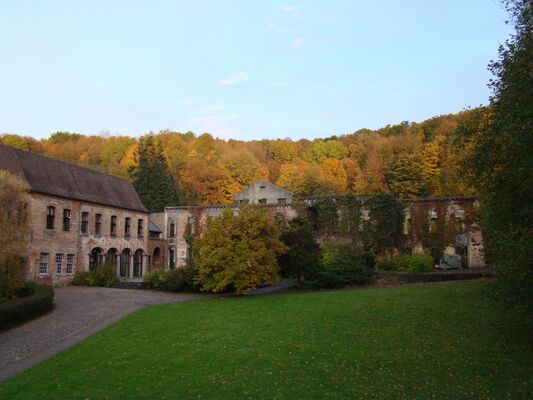 Abbaye de SaintDenis en Brocqueroie MICE Infrastructure Saint