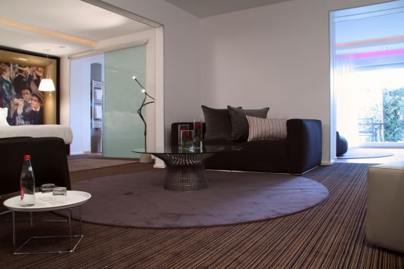 Suite0004_WEB@.jpg