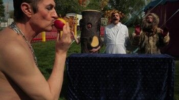 MÖRTEL-CIRKUS-PARADE-GÂCHIS.jpg