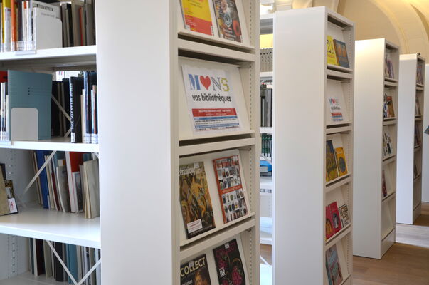 Centre de documentation de l'Artoth+¿que -®Ville de Mons.JPG