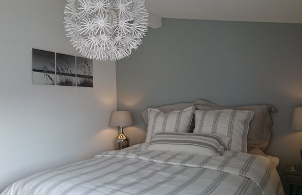 CHAMBRE GRISE.JPG
