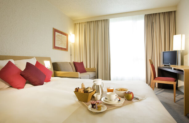 Rouvignies-Novotel-chambre.jpg