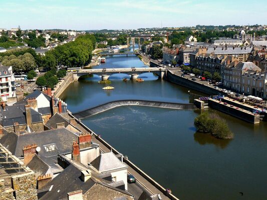 rivière-mayenne_laval.JPG