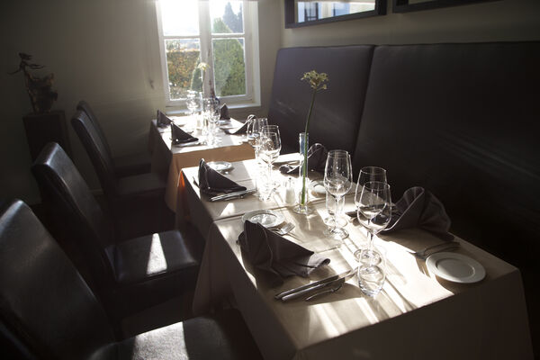 maxens-table-mons.jpg