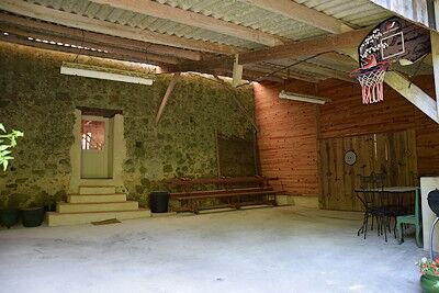 Grange de Vauviault-salle de jeux.jpg