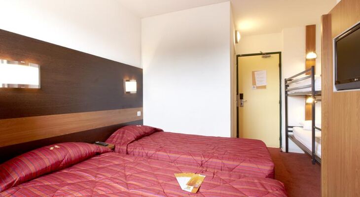 Chambre QUADRUPLE 4.jpg