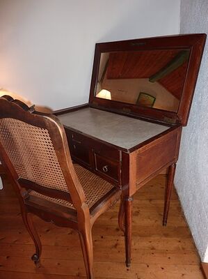 gitesdesglycines-table.jpg