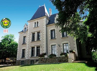 Chateau de la roche2.jpg