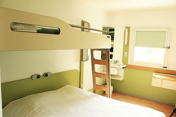 Hotel Ibis Thillois ©Clément Richez pour l'Office de Tourisme de l'Agglomération de Reims (4).jpg