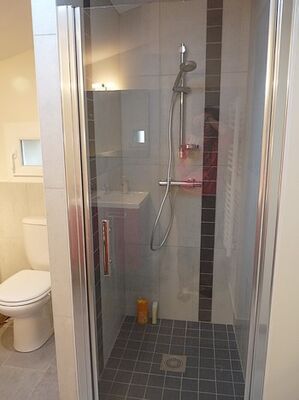 Chez Grand-Mère-douche-internet.jpg