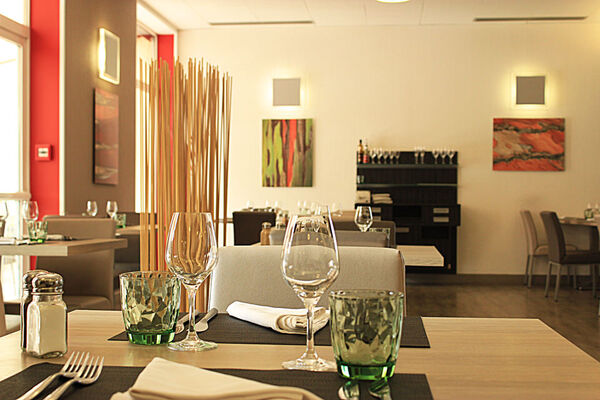 Novotel©Clément Richez pour l'Office de Tourisme de l'Agglomération de Reims (9).jpg