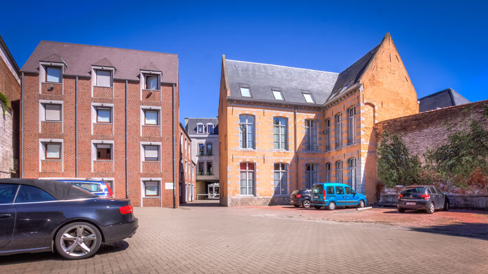 infotel-parking.jpg