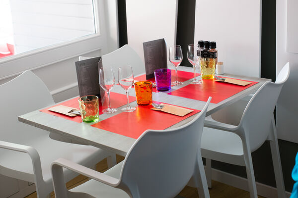 Orphéo-santarelli -table.jpg