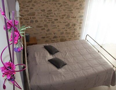 breuil-chaussée-les-pierres-dantan-chambre-mauve5-SIT.jpg