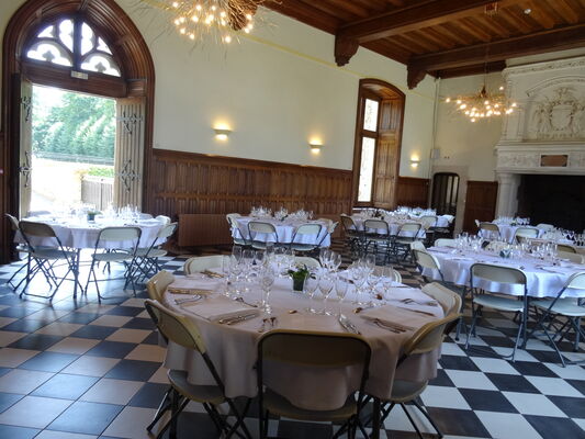 salle chateau.JPG