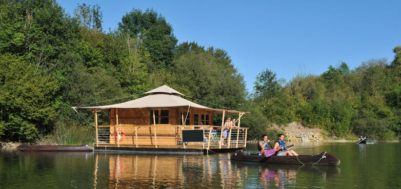 Cabane Flottante.jpg