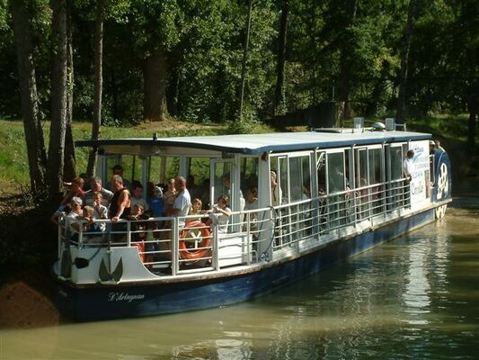 NAVIGATION SUR LA BAISE