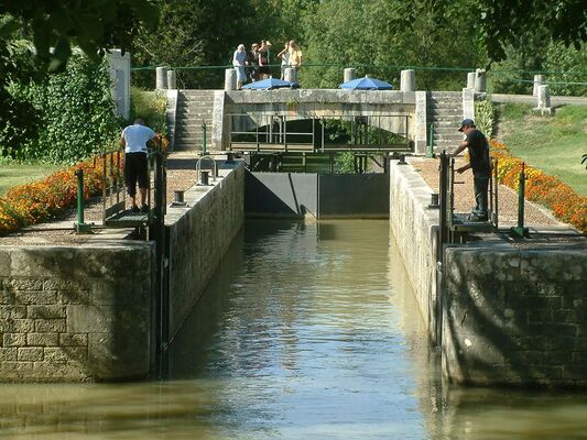 NAVIGATION SUR LA BAISE