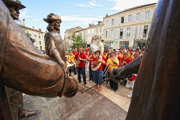 STATUE D'ARTAGNAN