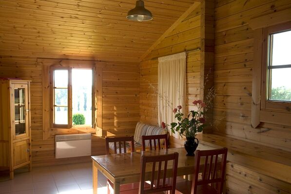 LES CHALETS DE GRAZIMIS