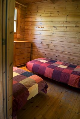 LES CHALETS DE GRAZIMIS