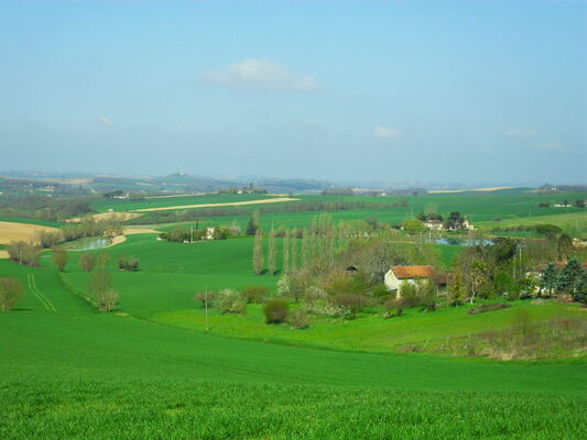 VILLAGE DE LARROQUE SAINT SERNIN