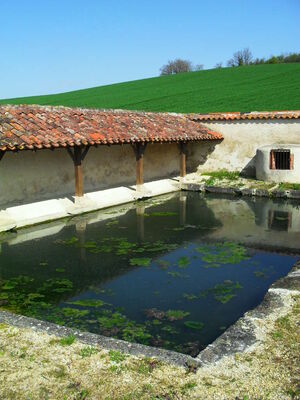 VILLAGE DE LARROQUE SAINT SERNIN