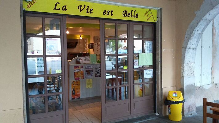 Pizzeria La Vie est Belle