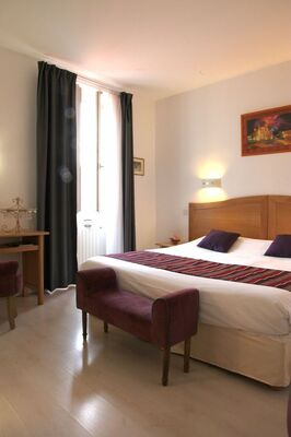 HOTEL LE CONTINENTAL