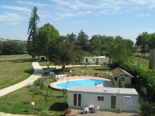 MOBILHOMES ET PISCINE