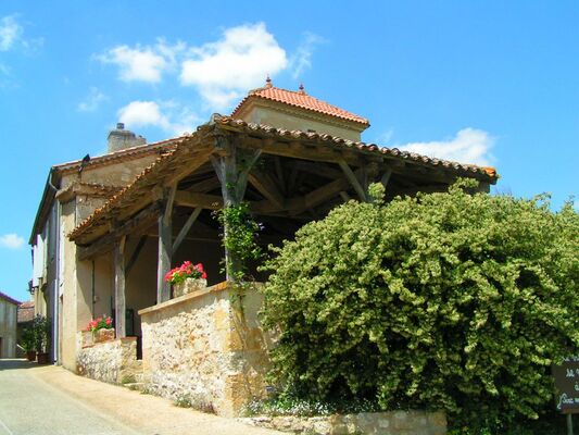 VILLAGE DE BLAZIERT