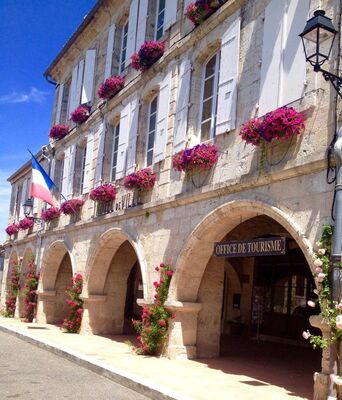 LE PHÉNOMÈNE DES BASTIDES