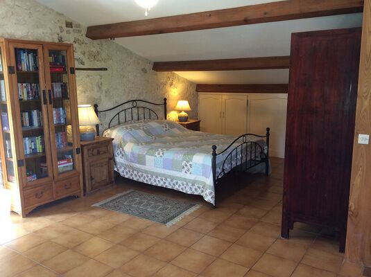 Chambre double spacieuse