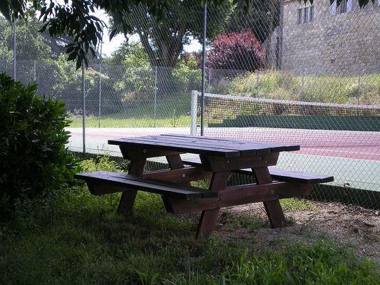 TENNIS CLUB