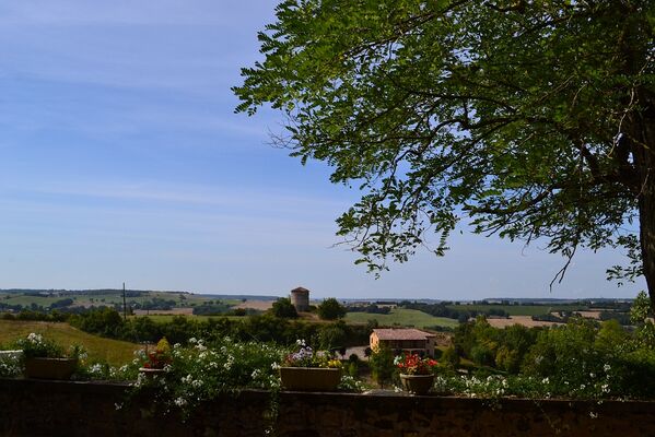 SAINT PUY