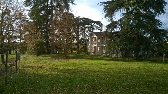 LE PETIT LAUZIT
