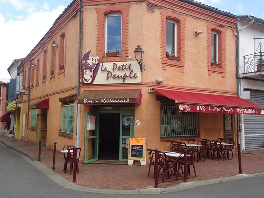Le Petit Peuple