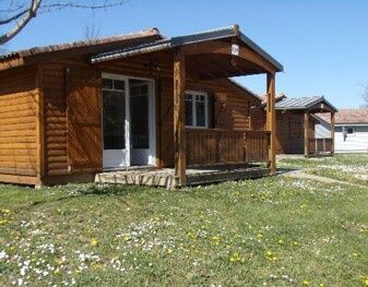 Chalet du Camping de l'Argenté à Condom