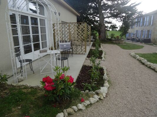 Terrasse, chambre d'hôtes le Petit Bergeret