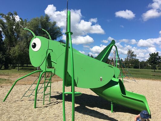Jeux pour enfants à la base de loisirs de Gauge