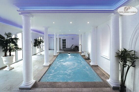 Piscine chauffée de l'hôtel le Continental