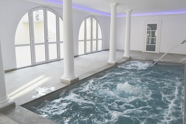 Escpace détente de l'Hôtel le Continental à Condom